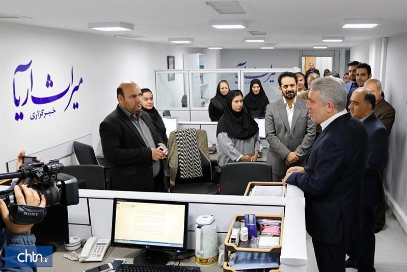 بازدید دکتر مونسان از خبرگزاری خبرنگاران بازدید دکتر مونسان از خبرگزاری خبرنگاران