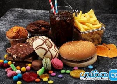 چگونه از پرخوری عصبی جلوگیری کنیم؟